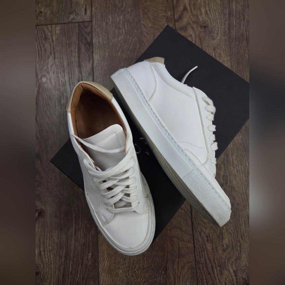 Ladies White Unseen footwear Helier Sneakers In Size 36